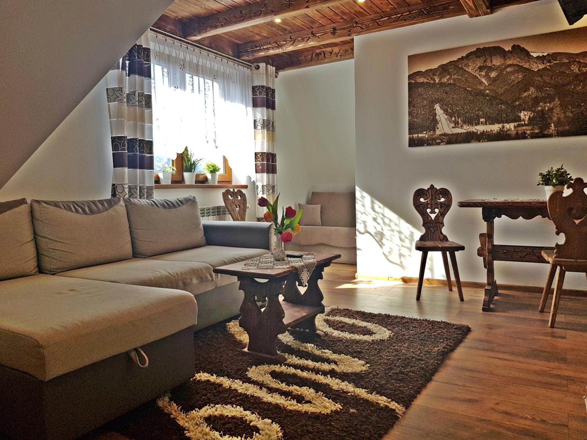 Bukowskich Homestay *